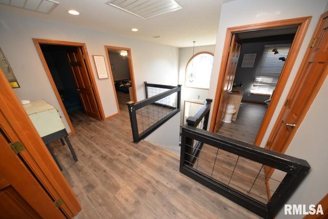 501 CARDINAL Drive, Mt Vernon, IL 62864