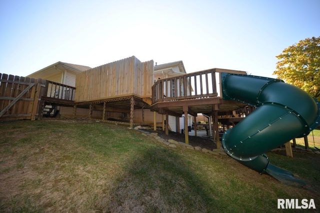 501 CARDINAL Drive, Mt Vernon, IL 62864