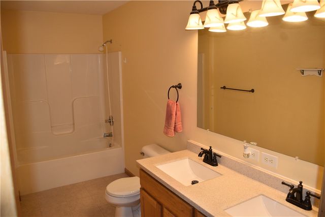 2284 Katherine Boulevard, Bethel Twp, OH 45341