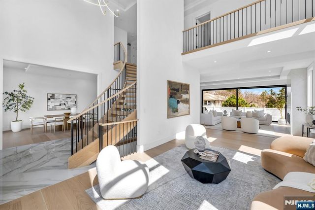 356 Bullard Avenue, Paramus, NJ 07652