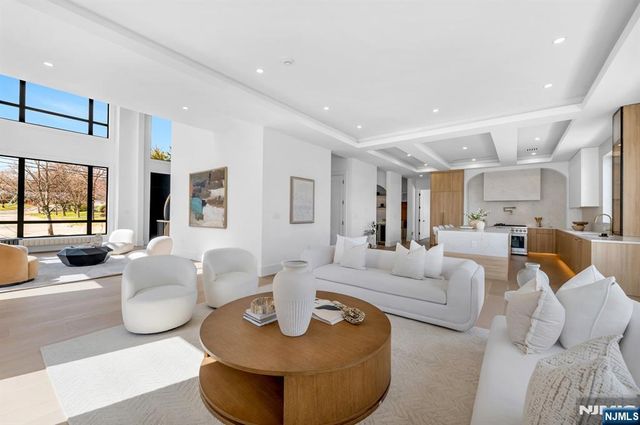 356 Bullard Avenue, Paramus, NJ 07652