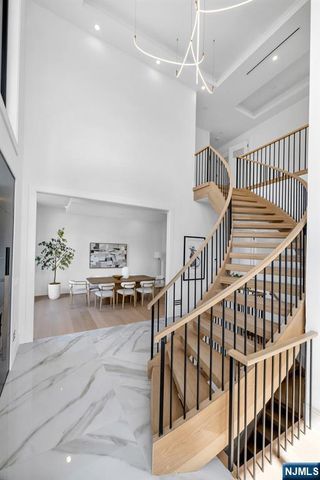 356 Bullard Avenue, Paramus, NJ 07652