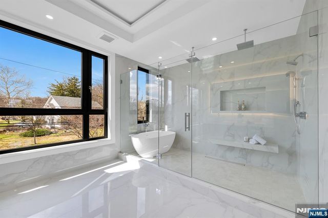 356 Bullard Avenue, Paramus, NJ 07652