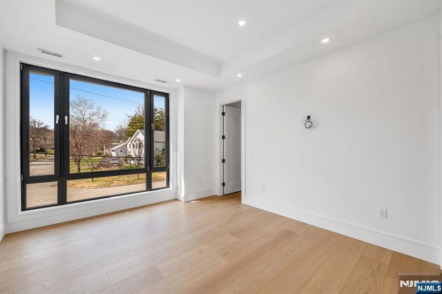 356 Bullard Avenue, Paramus, NJ 07652