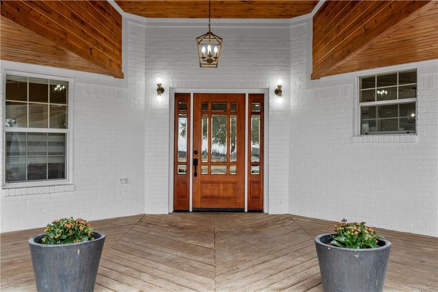 15966 Old China Spring Road, China Spring, TX 76633