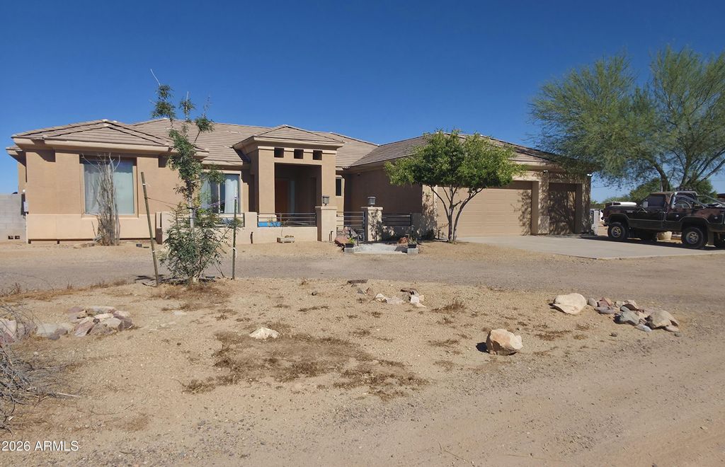 27710 N 237TH Lane, Wittmann, AZ 85361 — photo 3
