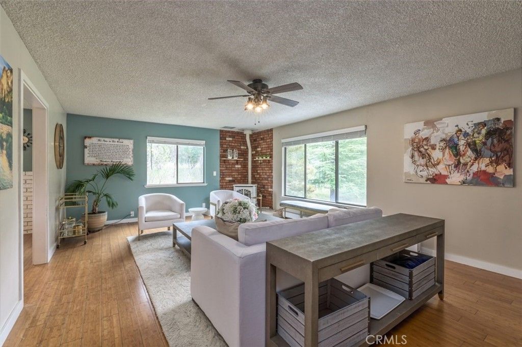 Image 21 of property listing at 45221 Big Oak Lane, Oakhurst, CA 93644