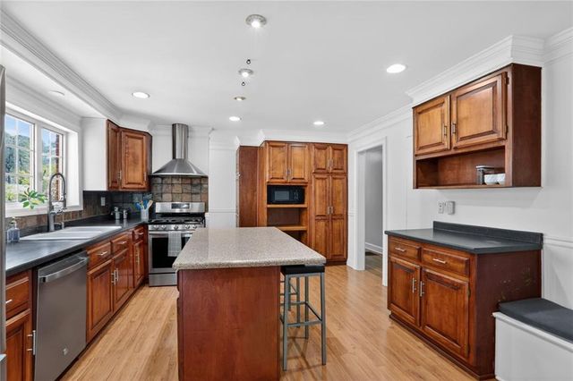 1072 Bouldercrest SE Drive, Atlanta, GA 30316