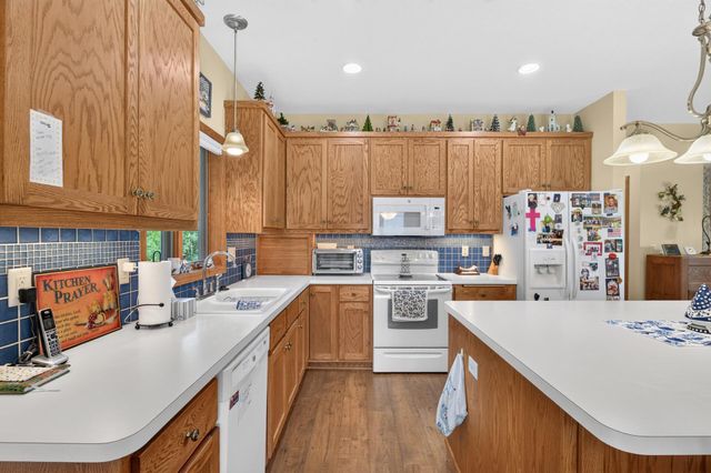 525 Devin Lane, River Falls, WI 54022