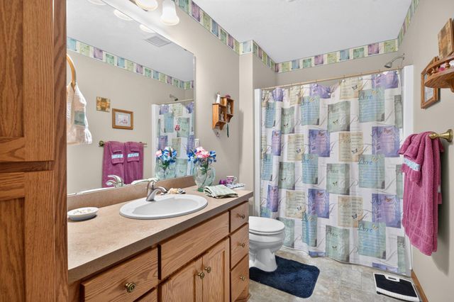 525 Devin Lane, River Falls, WI 54022