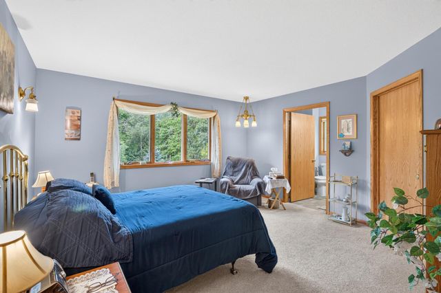 525 Devin Lane, River Falls, WI 54022