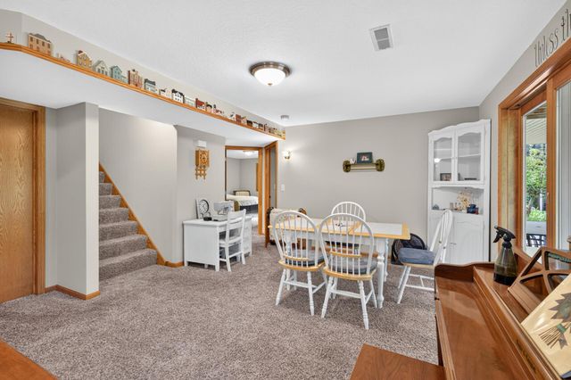 525 Devin Lane, River Falls, WI 54022