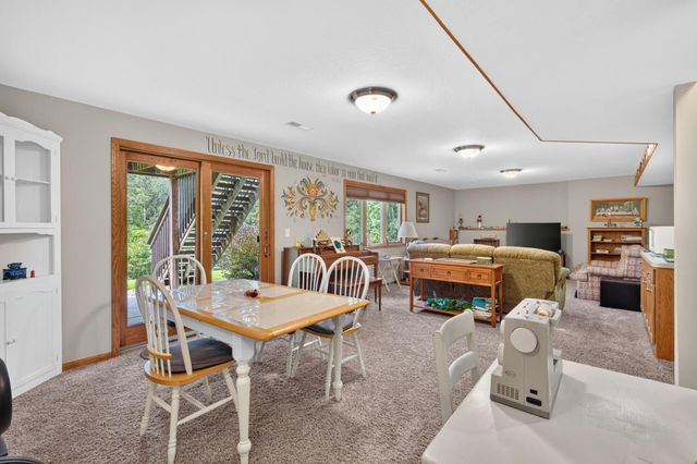 525 Devin Lane, River Falls, WI 54022
