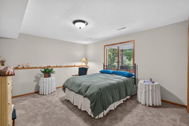 525 Devin Lane, River Falls, WI 54022