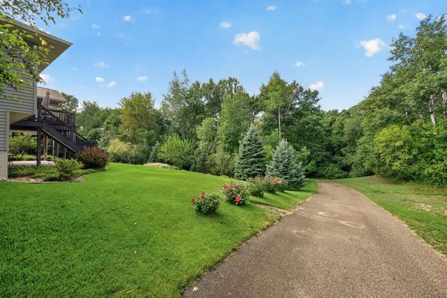 525 Devin Lane, River Falls, WI 54022