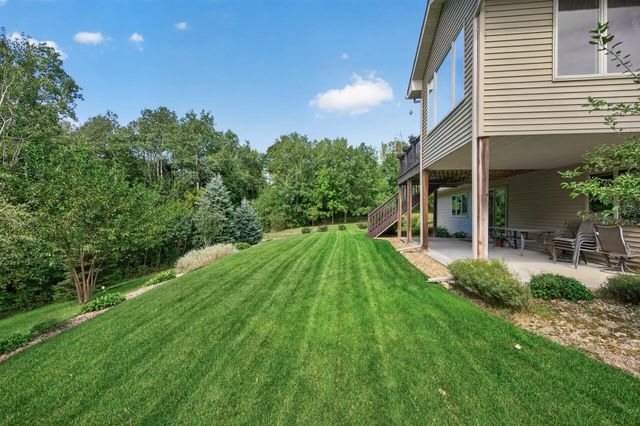 525 Devin Lane, River Falls, WI 54022
