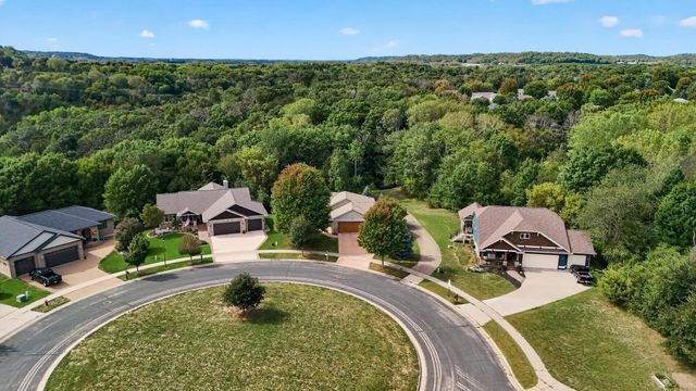525 Devin Lane, River Falls, WI 54022