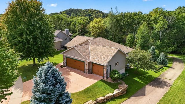 525 Devin Lane, River Falls, WI 54022