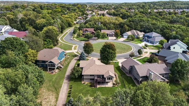525 Devin Lane, River Falls, WI 54022