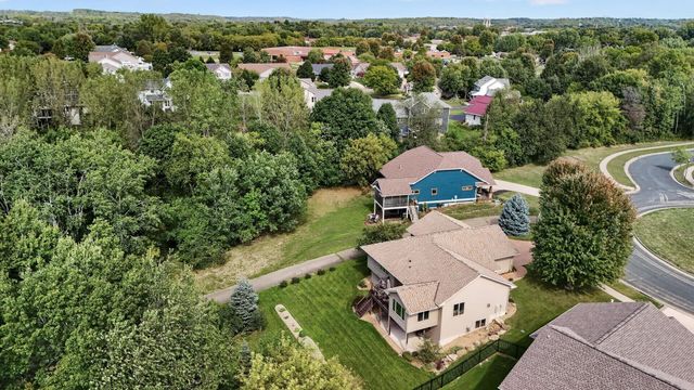 525 Devin Lane, River Falls, WI 54022