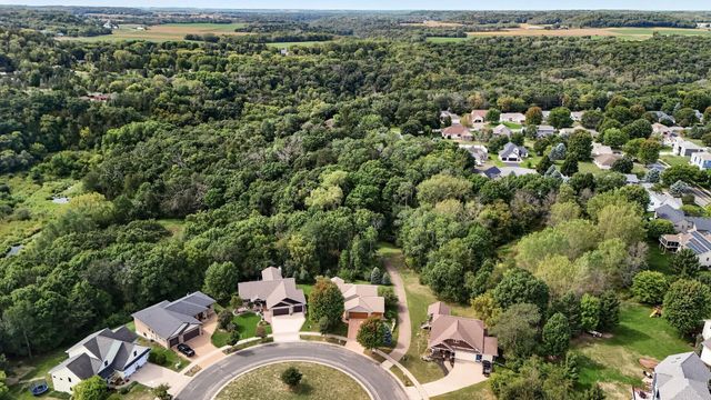 525 Devin Lane, River Falls, WI 54022