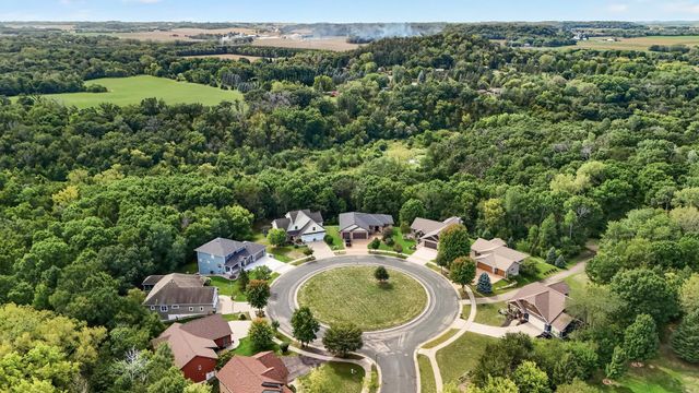 525 Devin Lane, River Falls, WI 54022