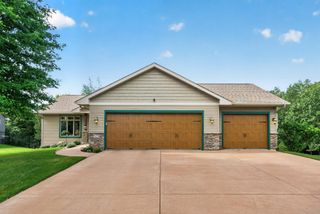525 Devin Lane, River Falls, WI 54022