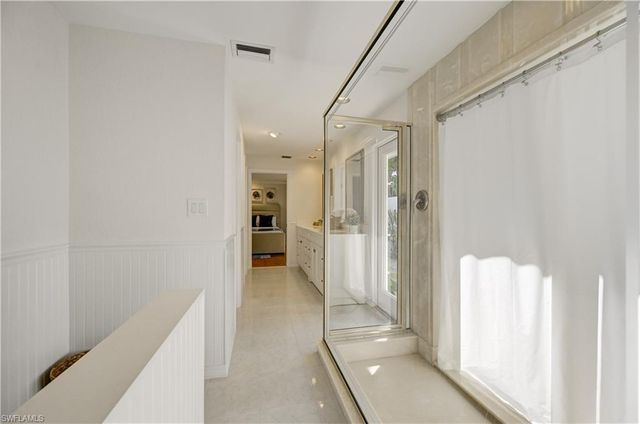 660 14th AVE S, Naples, FL 34102