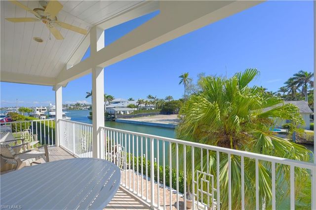 660 14th AVE S, Naples, FL 34102