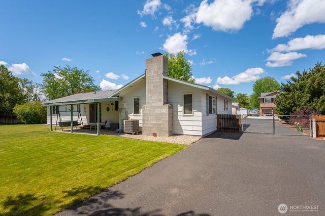4325 W William Avenue, Moses Lake, WA 98837