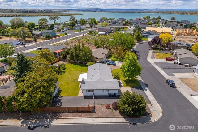 4325 W William Avenue, Moses Lake, WA 98837
