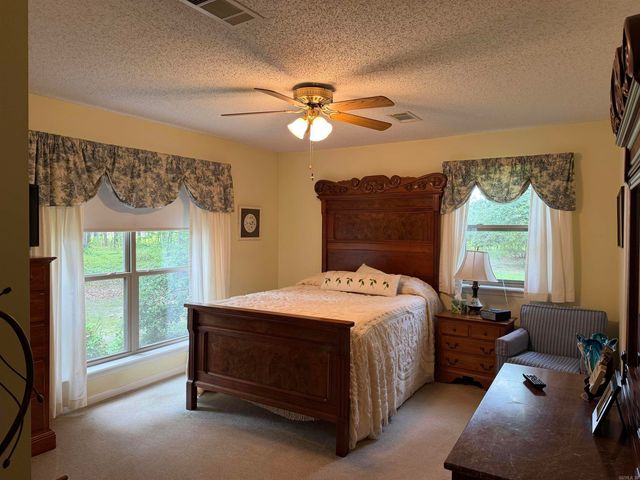 3300 Highway 104, White Hall, AR 71602