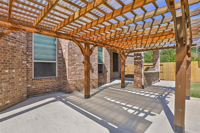 1210 Charing Cross Way, Houston, TX 77339