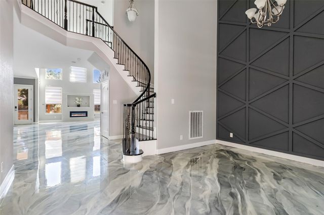 1210 Charing Cross Way, Houston, TX 77339