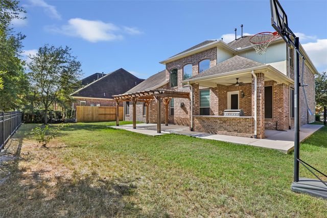 1210 Charing Cross Way, Houston, TX 77339