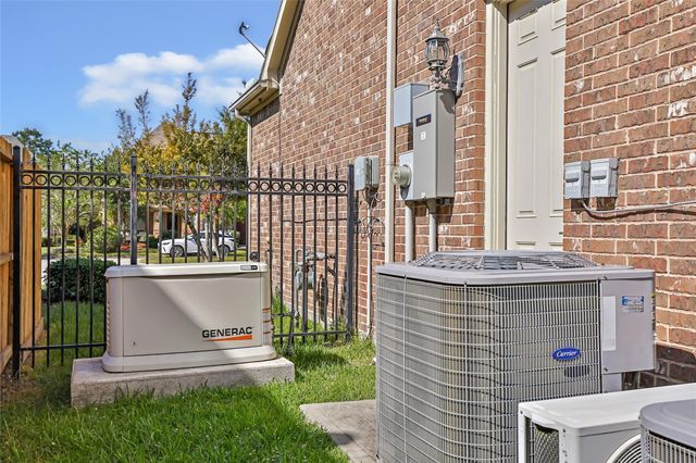 1210 Charing Cross Way, Houston, TX 77339