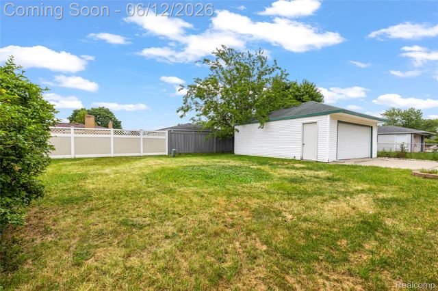 27423 Polk Avenue, Brownstown Charter Township, MI 48183