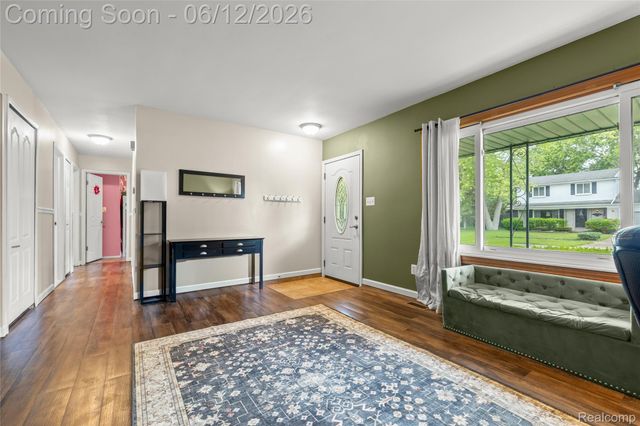 27423 Polk Avenue, Brownstown Charter Township, MI 48183