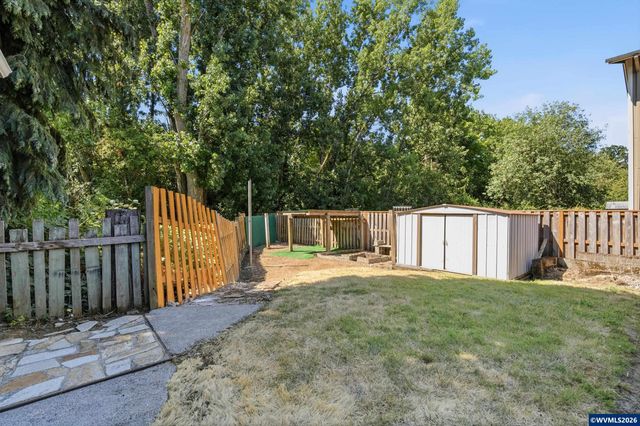 1020 SW E Av, Corvallis, OR 97333