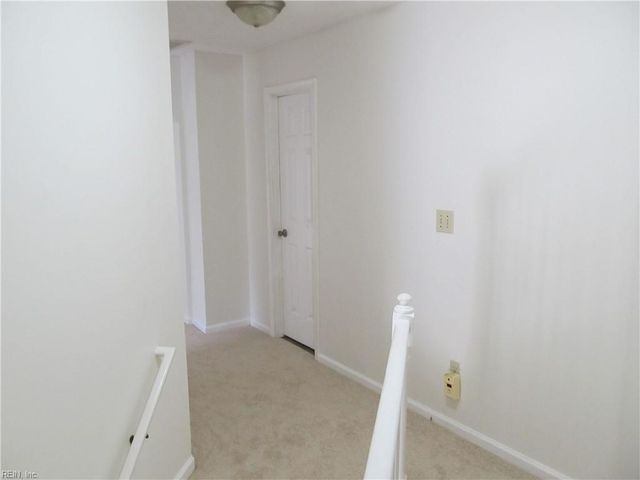 317 Tarneywood DR, Chesapeake, VA 23320