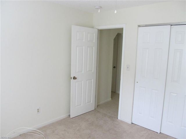 317 Tarneywood DR, Chesapeake, VA 23320