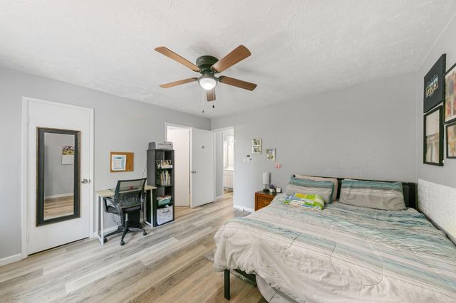 3584 Larchmont Square Ln, Sacramento, CA 95821