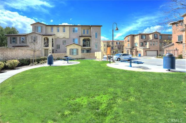 443 Stratus Lane 4, Simi Valley, CA 93065