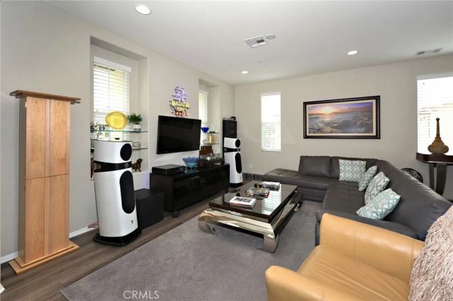 443 Stratus Lane 4, Simi Valley, CA 93065