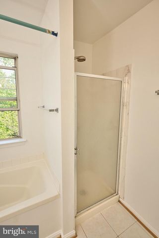 46760 HOBBLEBUSH TER, Sterling, VA 20164