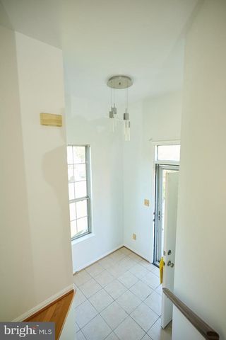 46760 HOBBLEBUSH TER, Sterling, VA 20164