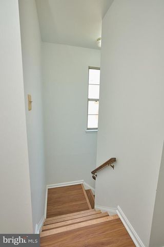 46760 HOBBLEBUSH TER, Sterling, VA 20164