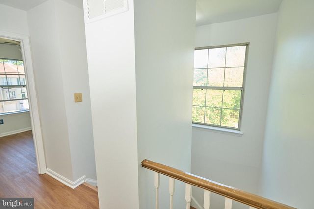 46760 HOBBLEBUSH TER, Sterling, VA 20164