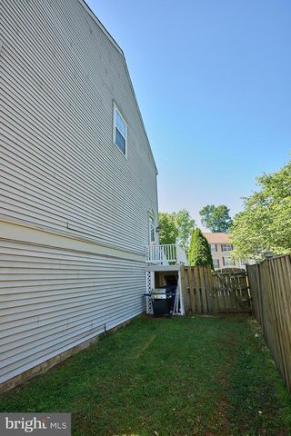 46760 HOBBLEBUSH TER, Sterling, VA 20164