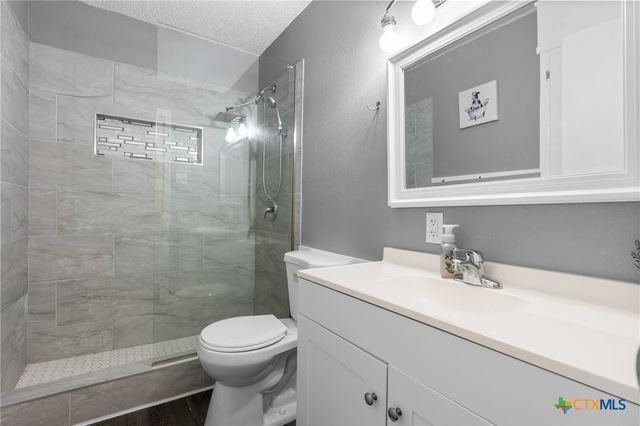 2806 Live Oak Drive, Copperas Cove, TX 76522